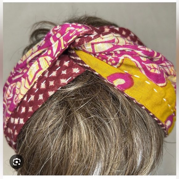 Kantha Bae - Picture 4 of 4